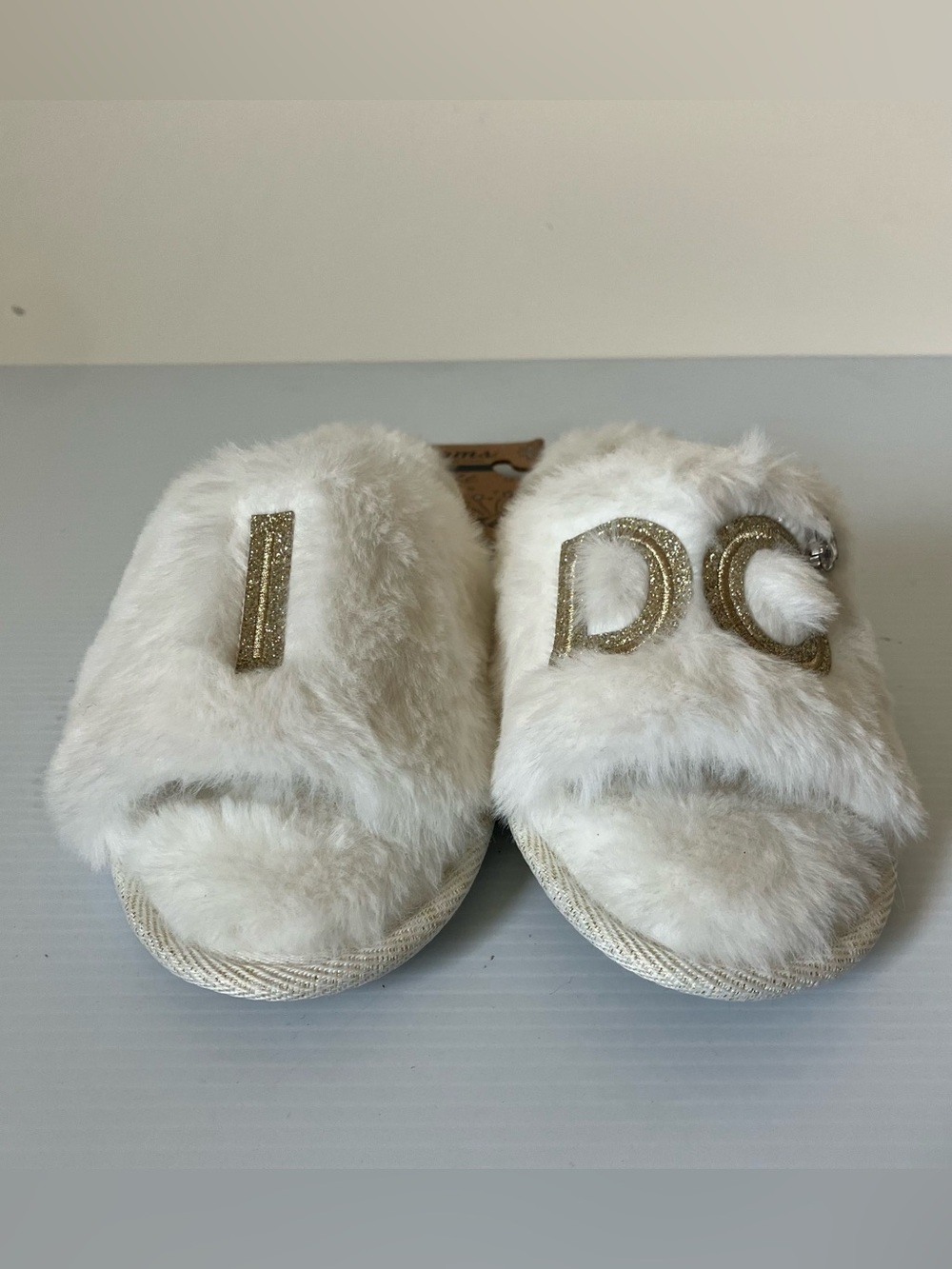 Dearfoams Lane Bridal I Do Fuzzy Slide Slipper Alabaster White size Small (5/6) - Picture 3 of 6